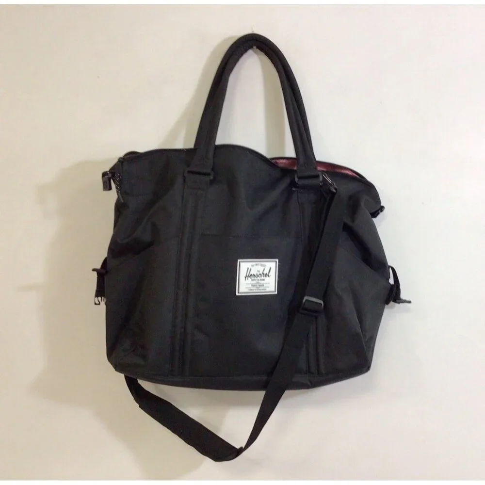 Herschel Duffel Diaper Shoulder Bag Black Crossbody Strap